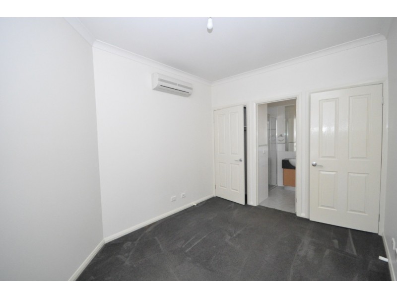 2/19 Devon Road, Pascoe Vale VIC 3044