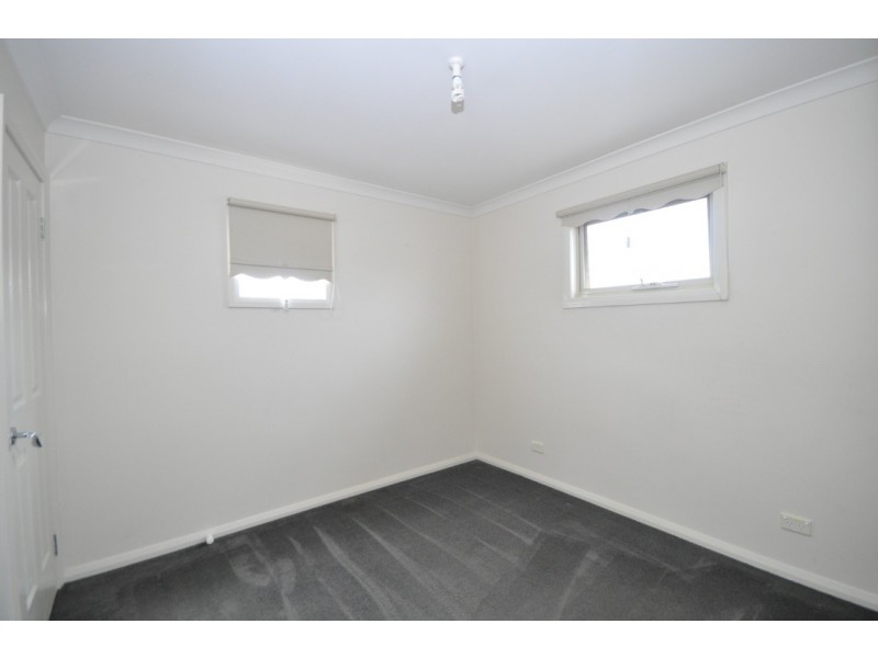 2/19 Devon Road, Pascoe Vale VIC 3044