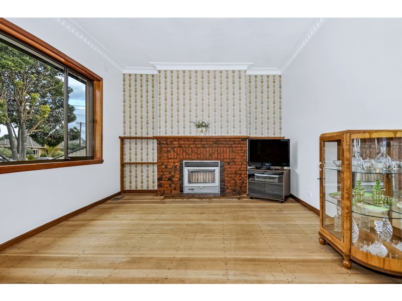 48 Broadhurst Avenue, Reservoir VIC 3073