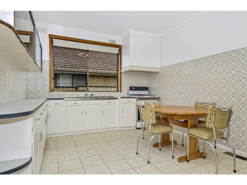 48 Broadhurst Avenue, Reservoir VIC 3073