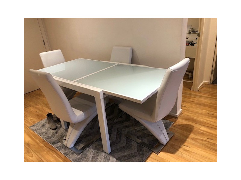 206/8 Exploration Lane, Melbourne VIC 3000