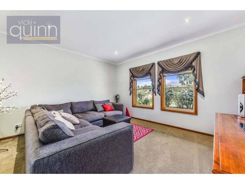 21 TURNBULL DRIVE, Mount Gambier SA 5290