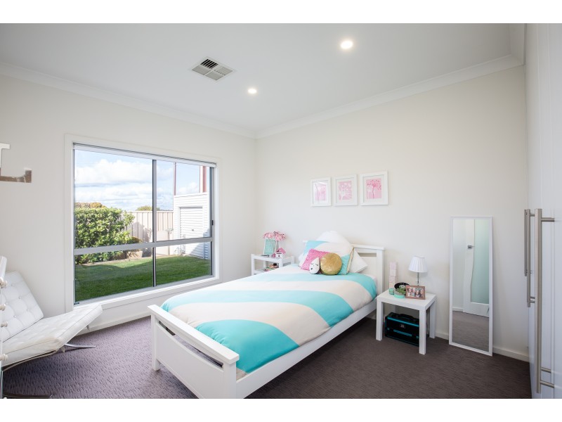 19 MAYFLOWER COURT, Mount Gambier SA 5290