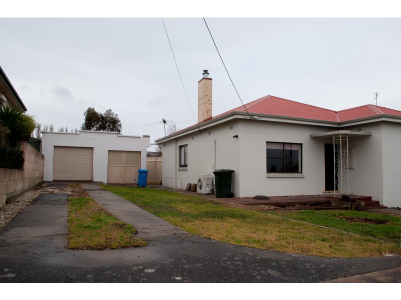28 ACACIA STREET, Mount Gambier SA 5290