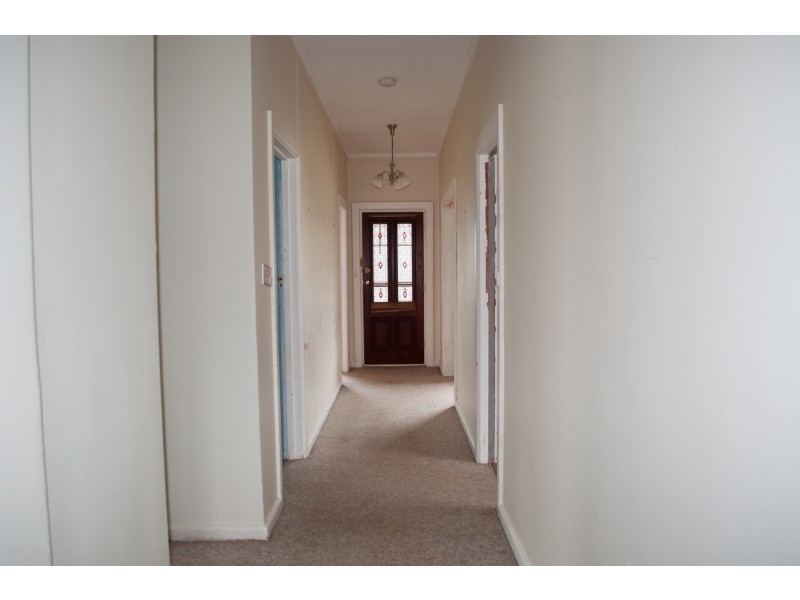 28 ACACIA STREET, Mount Gambier SA 5290