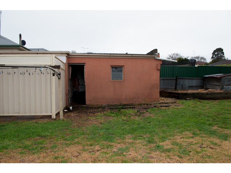 28 ACACIA STREET, Mount Gambier SA 5290