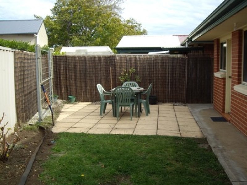 4/24 Ferrers Street, Mount Gambier SA 5290