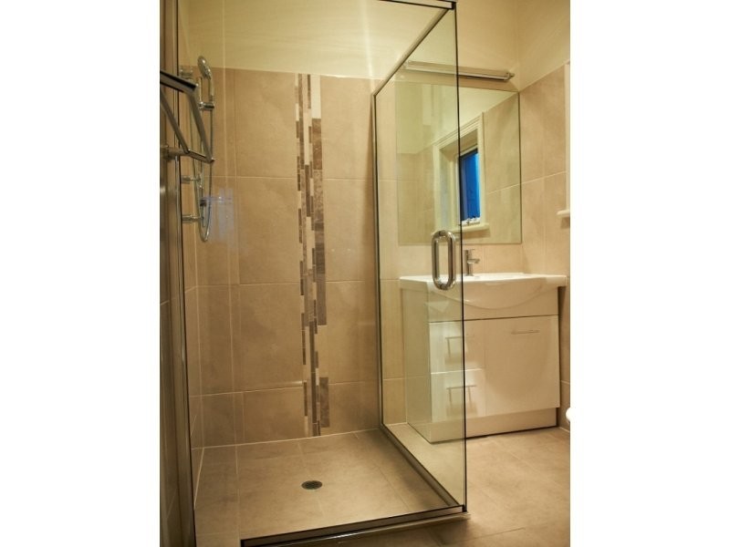 17 GWENDOLINE STREET, Mount Gambier SA 5290