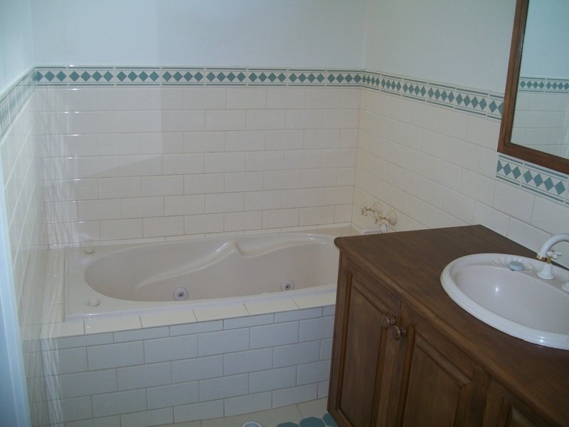 17 GWENDOLINE STREET, Mount Gambier SA 5290