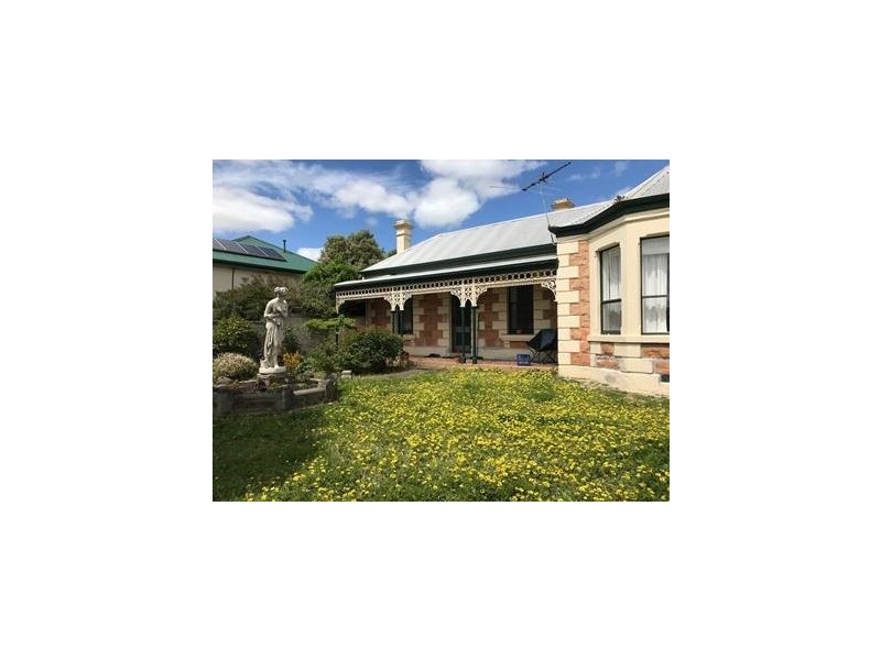 35 Jubilee Highway West, Mount Gambier SA 5290