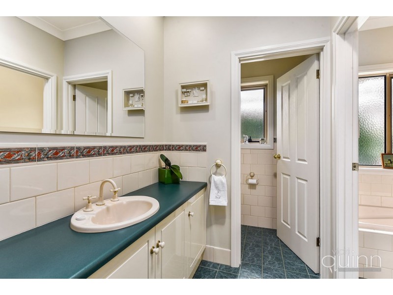 2 Huntingdale Court, Mount Gambier SA 5290