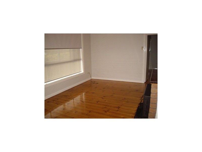 16 CURRAWONG CRESCENT, Mount Gambier SA 5290