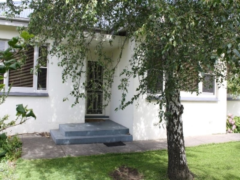 20 Sunnyside Drive, Mount Gambier SA 5290