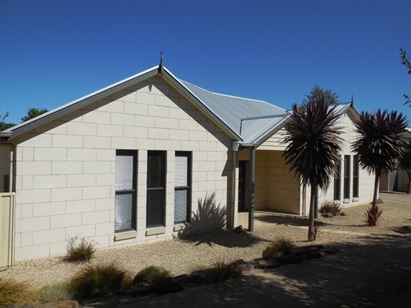 2/1 CASE STREET, Mount Gambier SA 5290