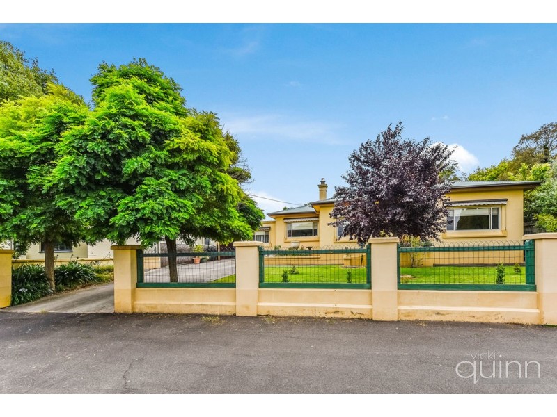 24 Boandik Terrace, Mount Gambier SA 5290