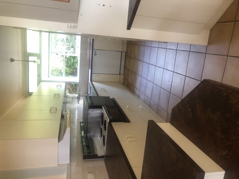 2 DAVIS CRESCENT, Mount Gambier SA 5290