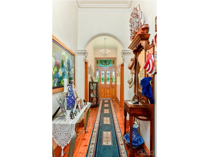 102 Gray Street, Mount Gambier SA 5290