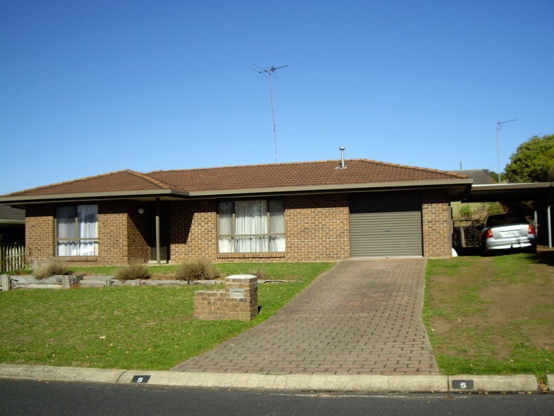 5 SHALAMAR CRESCENT, Mount Gambier SA 5290