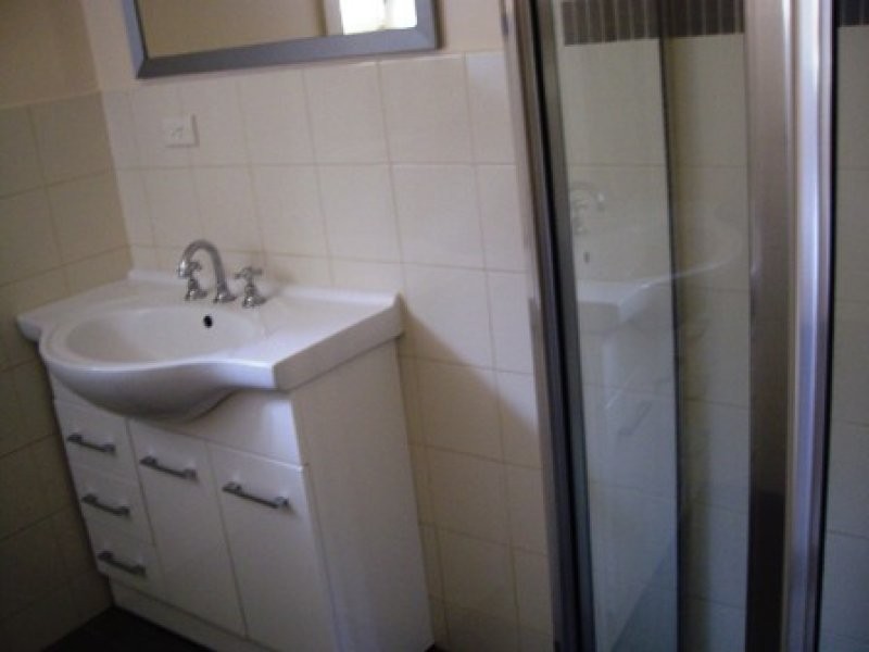 1/119 Wehl Street North, Mount Gambier SA 5290