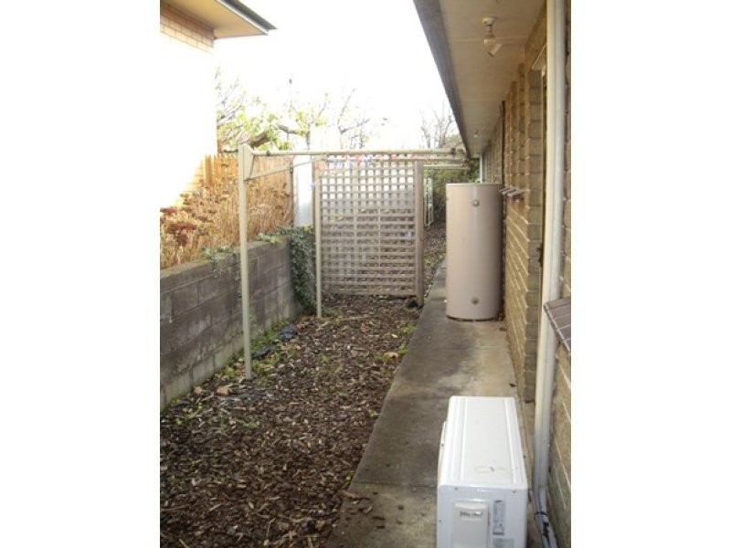 1/119 Wehl Street North, Mount Gambier SA 5290