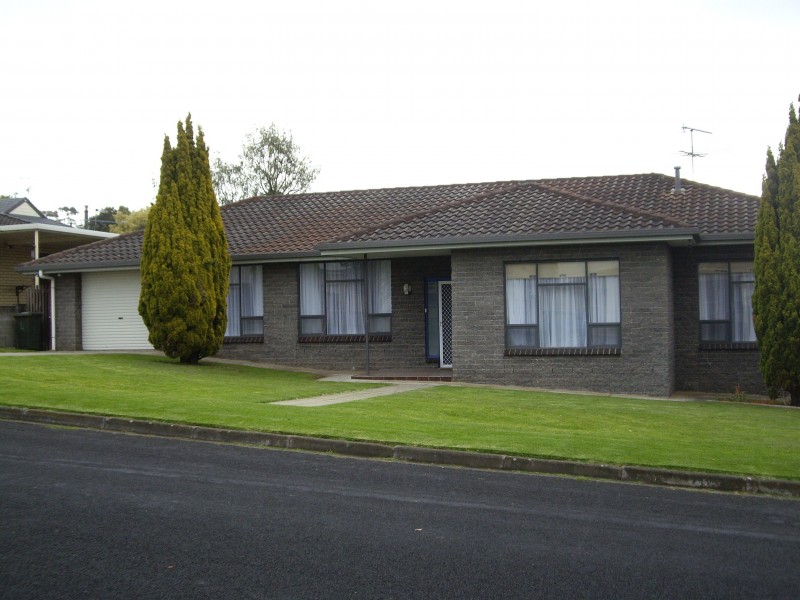 4 DEGARIS STREET, Mount Gambier SA 5290