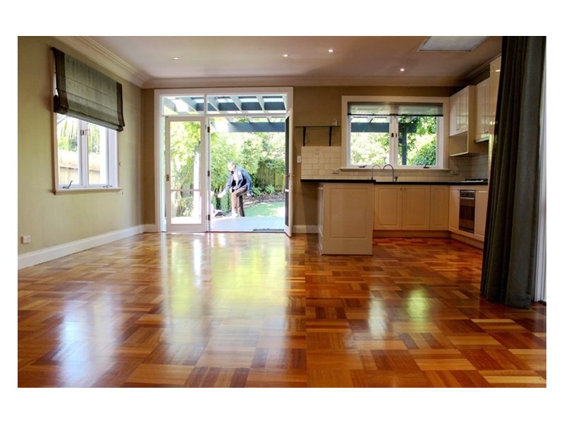 12A Wood St, Chatswood NSW 2067