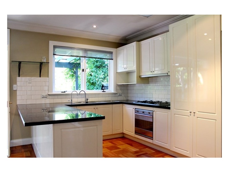 12A Wood St, Chatswood NSW 2067