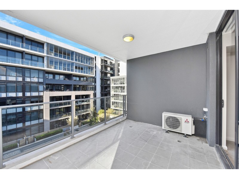 602/1 Half Street, Wentworth Point NSW 2127