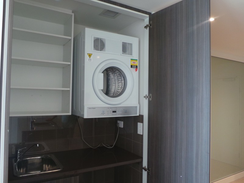 2013/45 Macquaire St, Parramatta NSW 2150