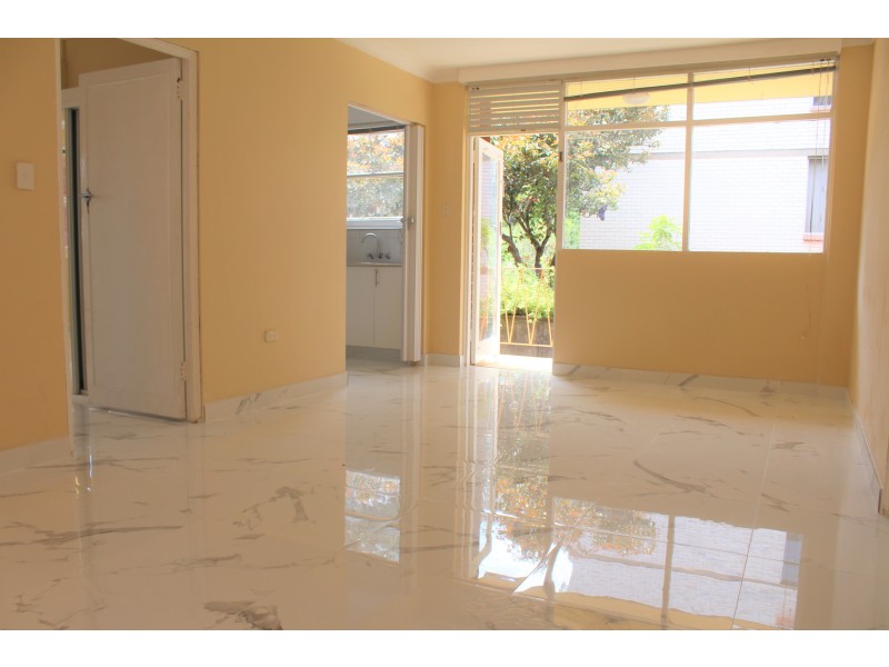 1/18 Belmore St, Burwood NSW 2134