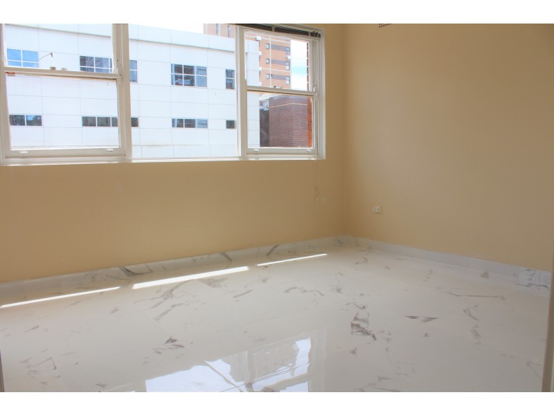 1/18 Belmore St, Burwood NSW 2134