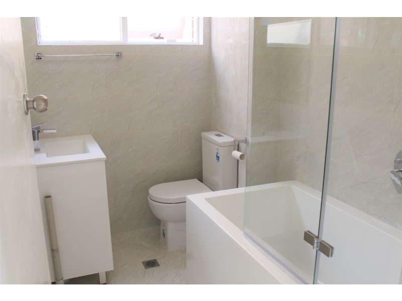 1/18 Belmore St, Burwood NSW 2134