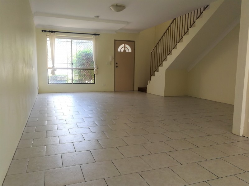 18/57 Bellevue Avenue, Georges Hall NSW 2198