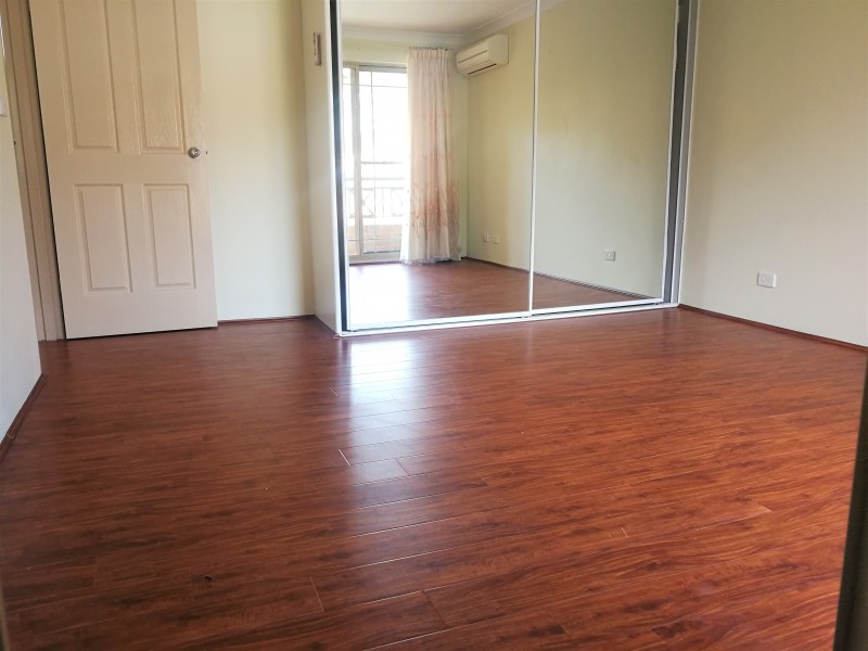 18/57 Bellevue Avenue, Georges Hall NSW 2198