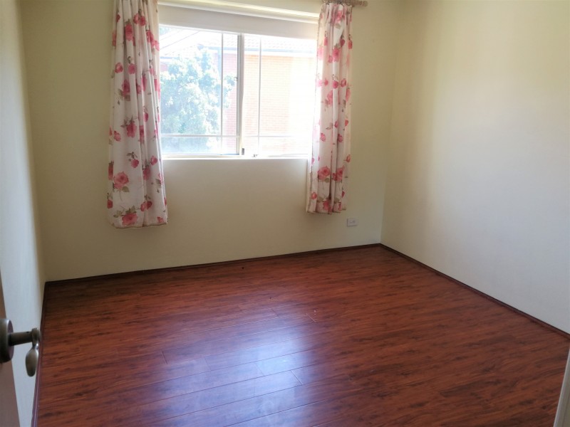 18/57 Bellevue Avenue, Georges Hall NSW 2198