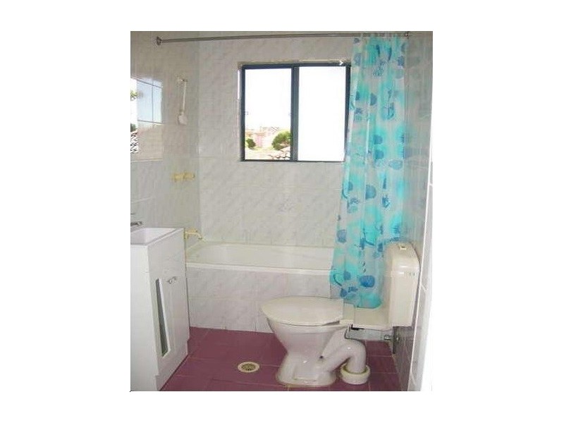 18/8-10 Gloucester Avenue, Burwood NSW 2134