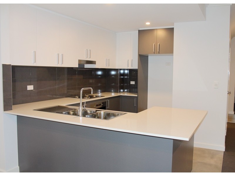 9/37 Brickworks Drive, Holroyd NSW 2142