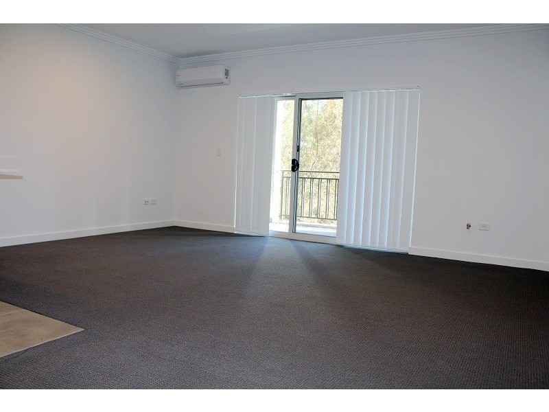 9/37 Brickworks Drive, Holroyd NSW 2142