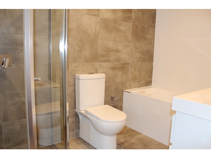 9/37 Brickworks Drive, Holroyd NSW 2142