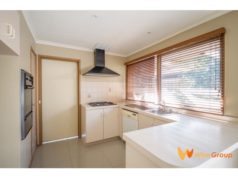 14 Brentwood Drive, Cranbourne North VIC 3977