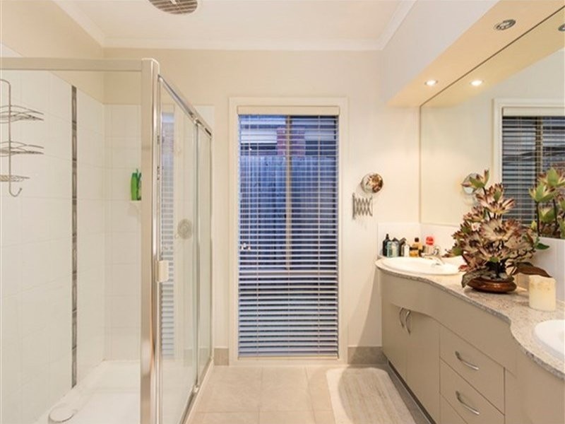 29 Norwegian Way, Narre Warren South VIC 3805