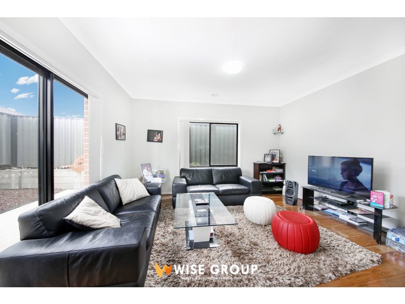 11 Taunton Drive, Pakenham VIC 3810