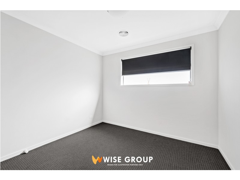 26 Selandra Boulevard, Clyde North VIC 3978