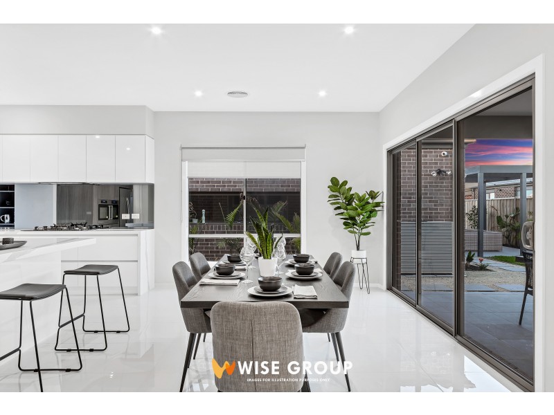 24 Murphy Street, Clyde North VIC 3978