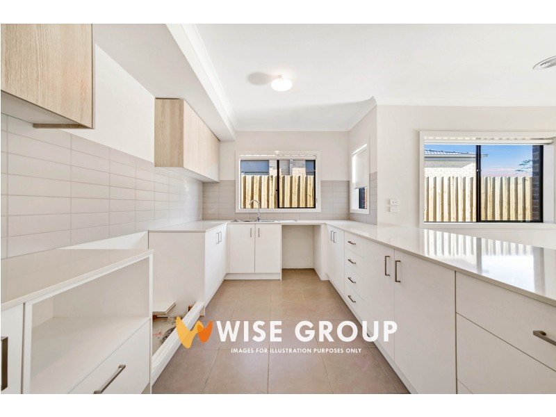 92  Fiorelli Boulevard, Cranbourne East VIC 3977
