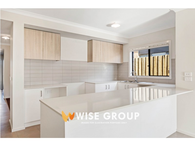 92  Fiorelli Boulevard, Cranbourne East VIC 3977