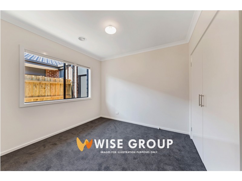92  Fiorelli Boulevard, Cranbourne East VIC 3977