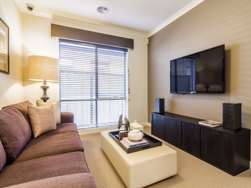 16 Epsom Drive, Cranbourne North VIC 3977