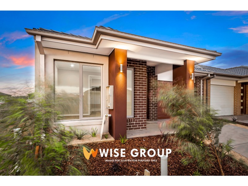 17 Walhallow Drive, Clyde North VIC 3978