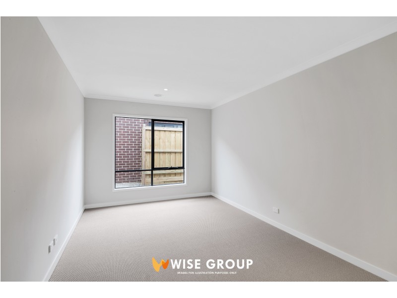 21 Epsom Lane, Cranbourne North VIC 3977